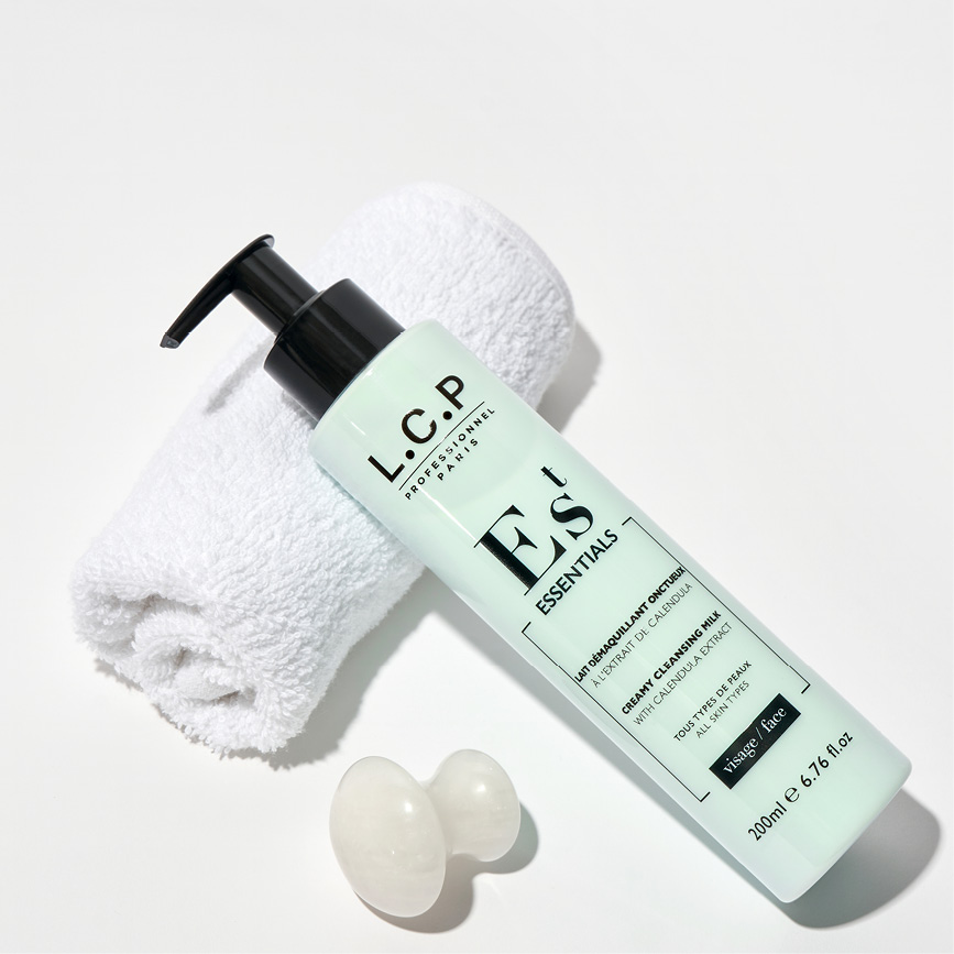 https://thenailspa.com/wp-content/uploads/2025/10/ES-Creamy-Cleansing-Milk-2.jpg