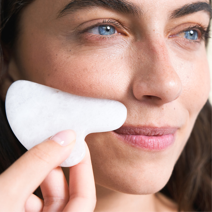 https://thenailspa.com/wp-content/uploads/2025/10/LCP-Gua-Sha-3.jpg
